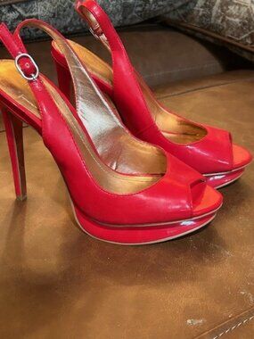 BCBGeneration Red Patent Slingback Heels – Size 7B / 37 – NEW Without Tags